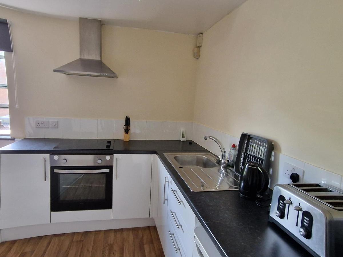 Maidstone Heights III - 1 Bedroom In Maidstone! 外观 照片